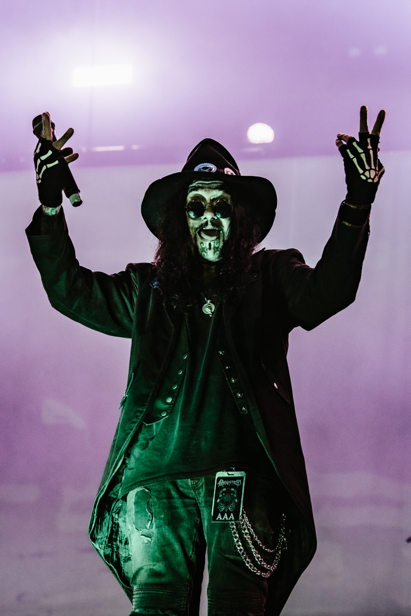 Al Jourgensen und Band rissen am Wacken-Donnerstag die Hütte ab. – Ministry.
