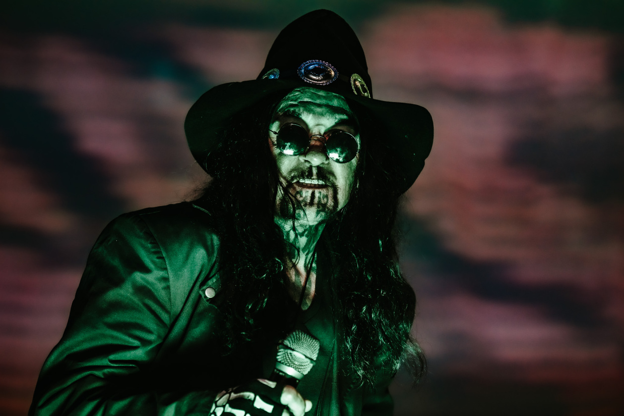 Al Jourgensen und Band rissen am Wacken-Donnerstag die Hütte ab. – Ministry.
