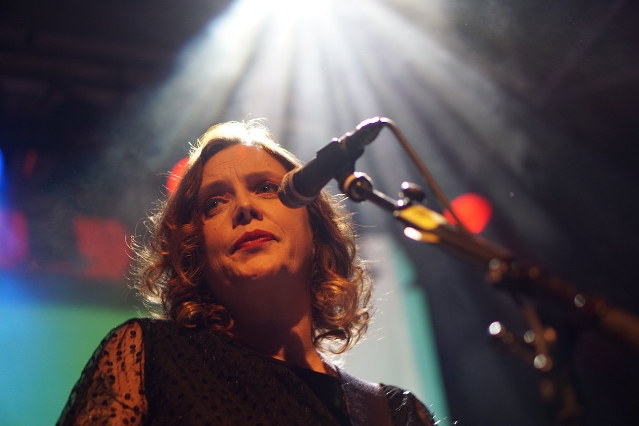 Minor Victories – Editors plus Slowdive plus Mogwai live. – Spotlight on.