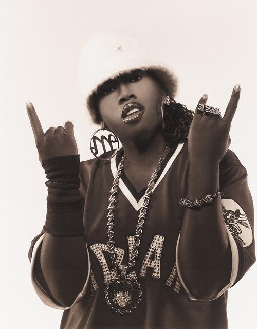 Missy Elliott – Pressefotos von der First Lady des Rap. – 