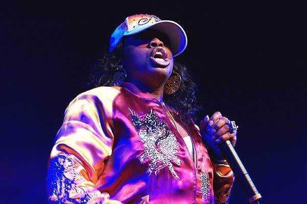 Missy Elliott – Ihr erstes Mal in der Schweiz: Missy im X-tra, September 2006. – 