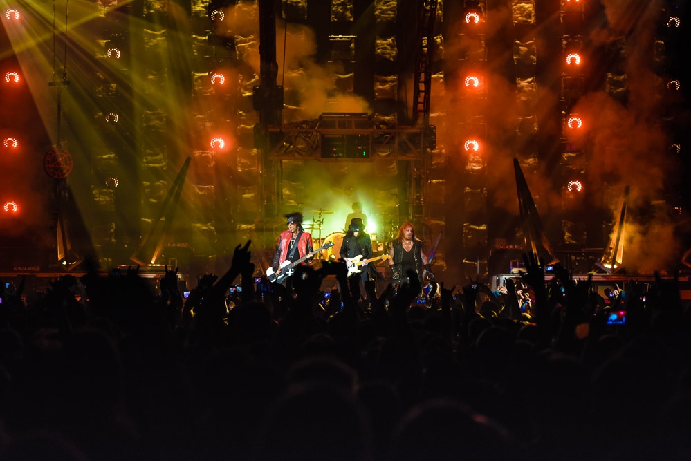 Def Leppard – 
