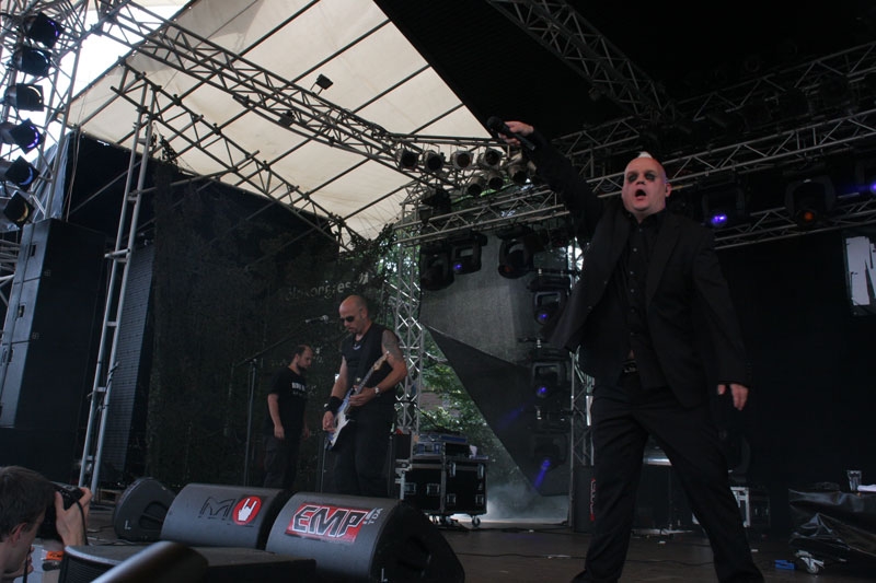 Live-Erfahrung, die man bemerkt. – Mono Inc.