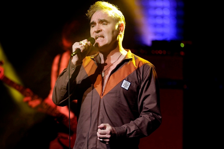 Nach 90 Minuten bricht er das Konzert ab: Morrissey live in Essen. – ... denn das Essener Colosseum Theater hat keinen Bühnengraben.