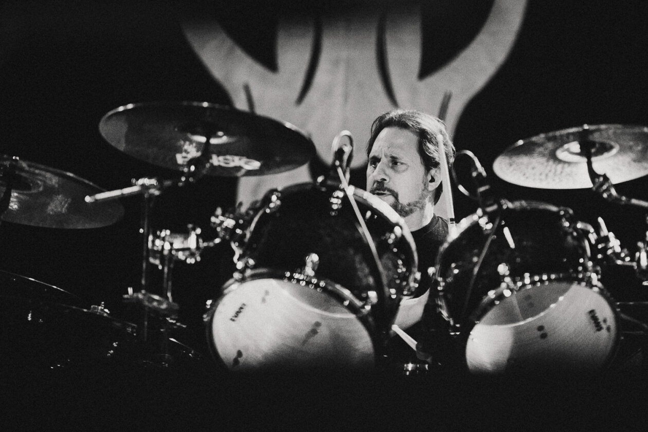 Mr. Bungle – Was für ein Line-up: Mike Patton, Trevor Dunn und Trey Spruance -flankiert von Dave Lombardo und Scott Ian. – Dave.