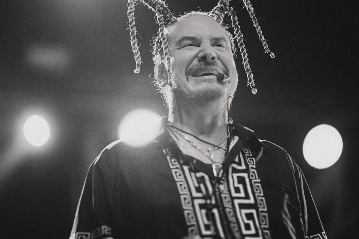 Mr. Bungle – Was für ein Line-up: Mike Patton, Trevor Dunn und Trey Spruance -flankiert von Dave Lombardo und Scott Ian. – Mike.