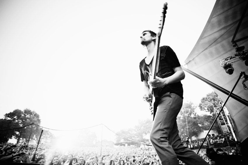 Matthew Bellamy und Kollegen auf der Freilichtbühne. – Muse.