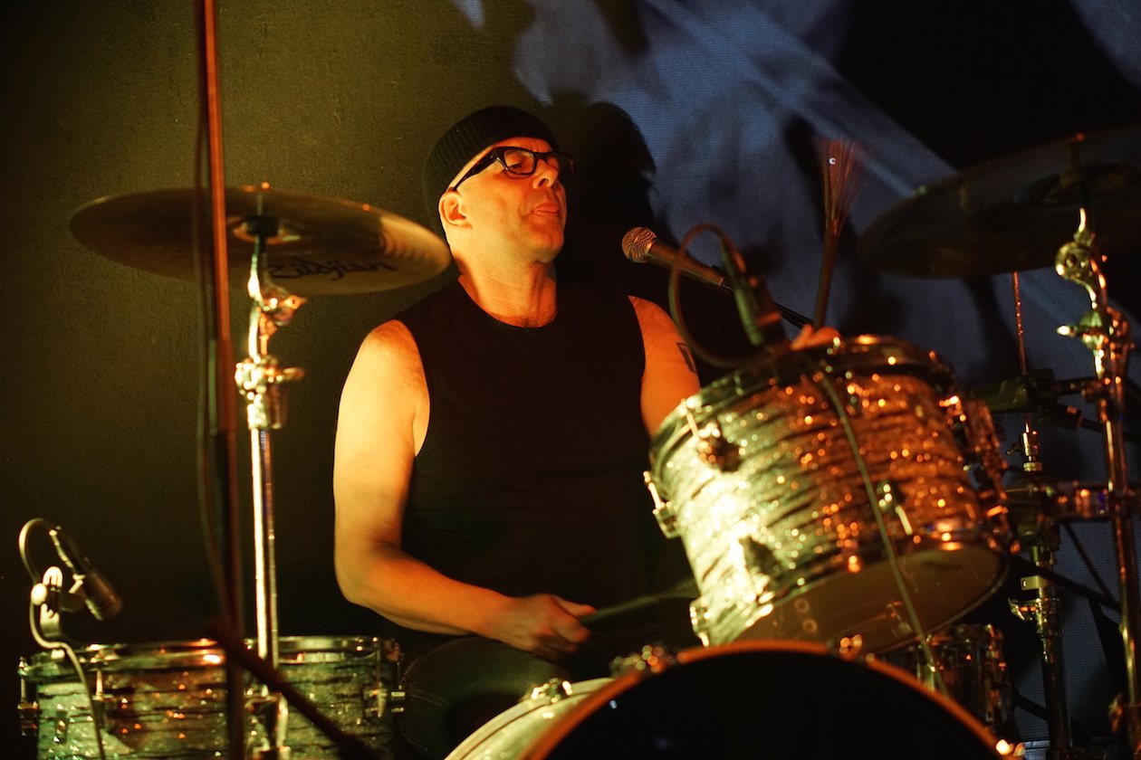 Mutter – "Hauptsache Musik" live und komplett. – ... und Drummer Florian Körner von Gustorf ...  
