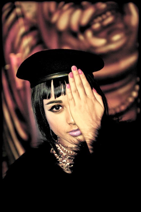 Natalia Kills stellt sich unserem Fotoshooting – Natalia Kills