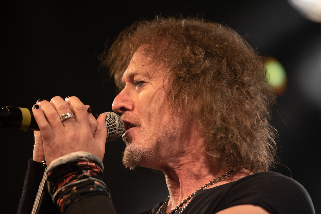 Die Classic-Rocker spielen ihre größten Hits wie "Dream On“ und "Love Hurts" vor begeistertem Publikum. – Nazareth.