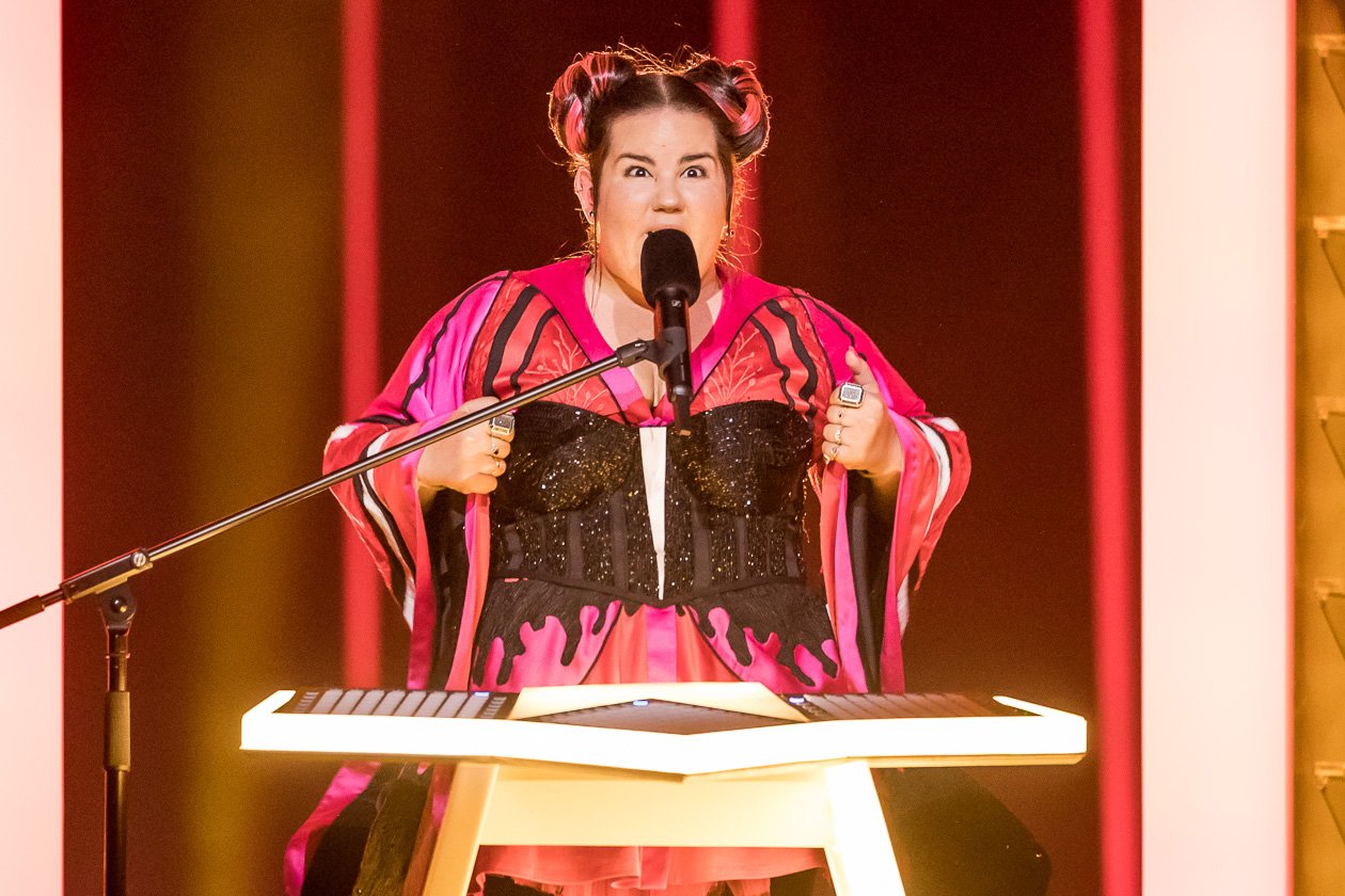 Netta Barzilai gewinnt den Song Contest Eurovision 2018 in Lissabon – Netta Barzilai beim ESC 2018