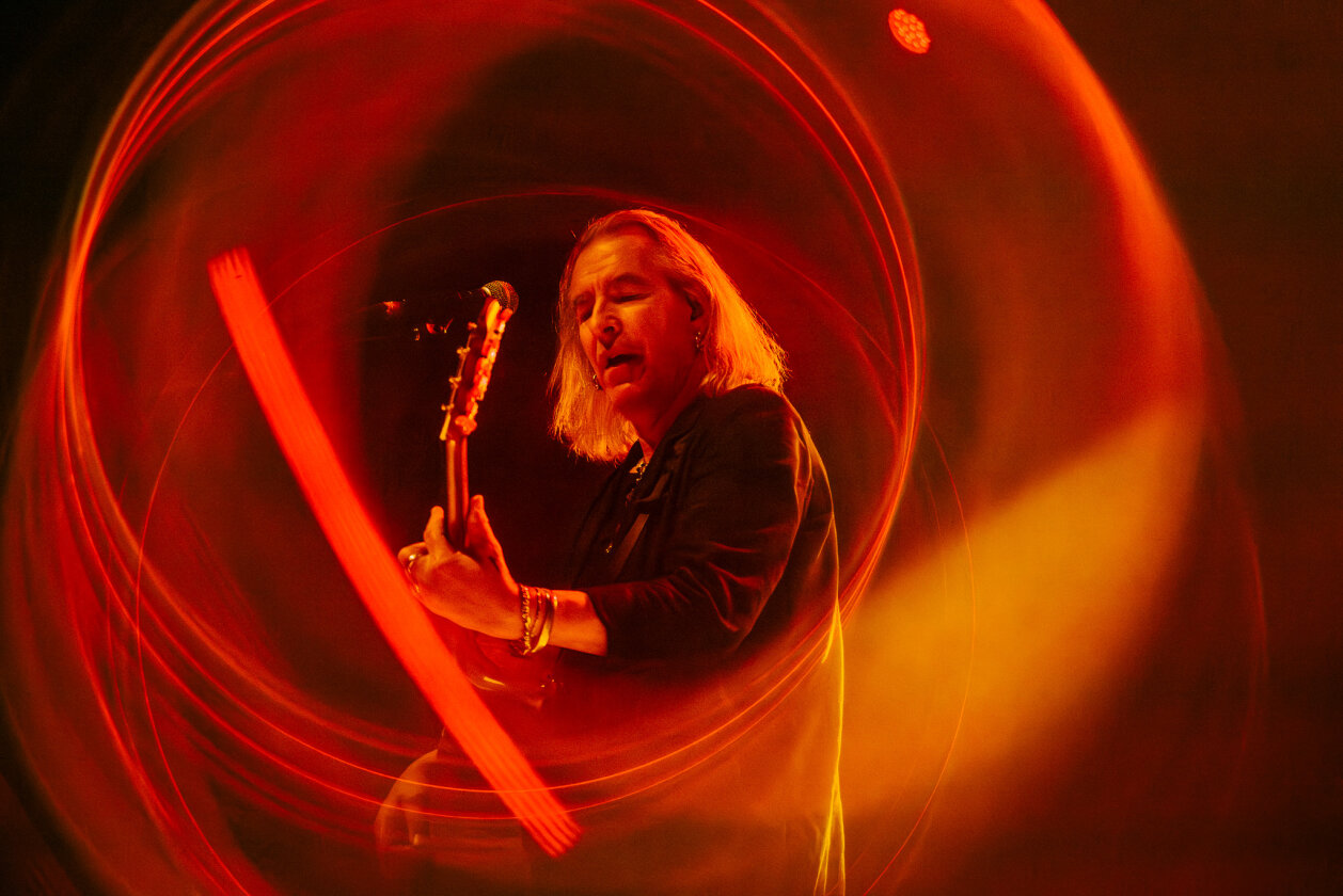 Youi can't stop them: Justin Sullivan und Band mit dem aktuellen Album "Unbroken" auf Tournee. – New Model Army.
