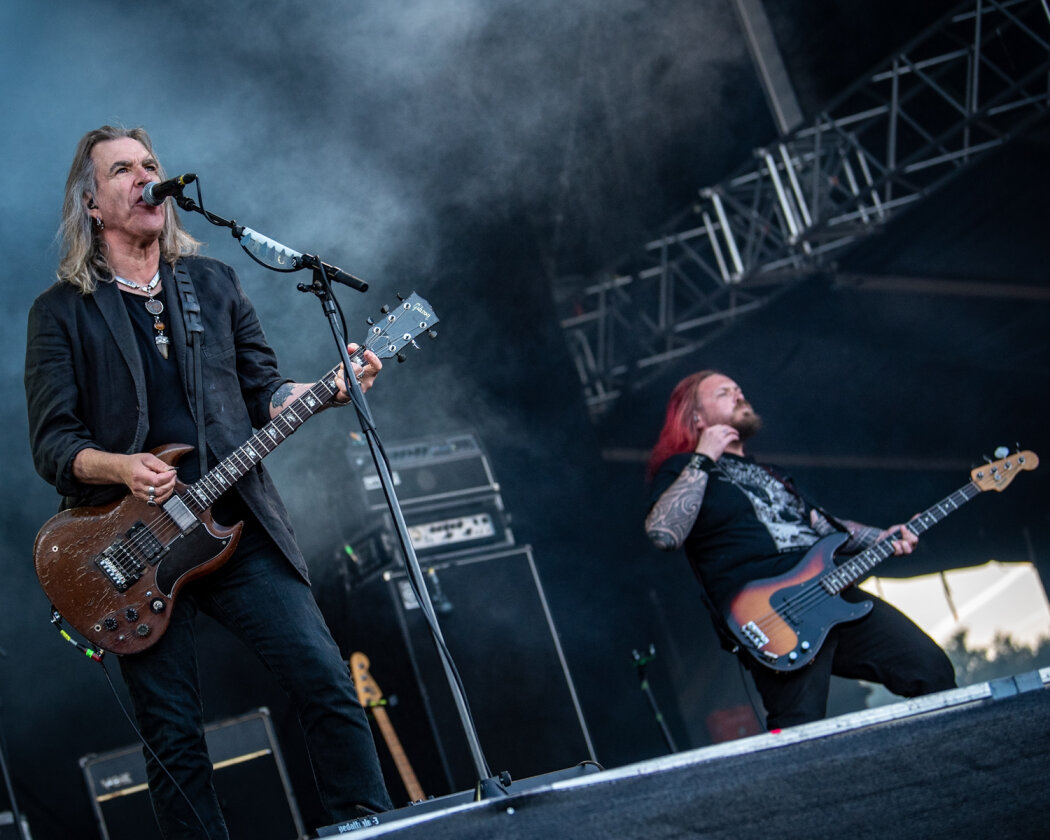 New Model Armys Klassiker wie "The Hunt" oder "Vagabonds" hallten auch nach dem Gig noch lange nach. – New Model Army.