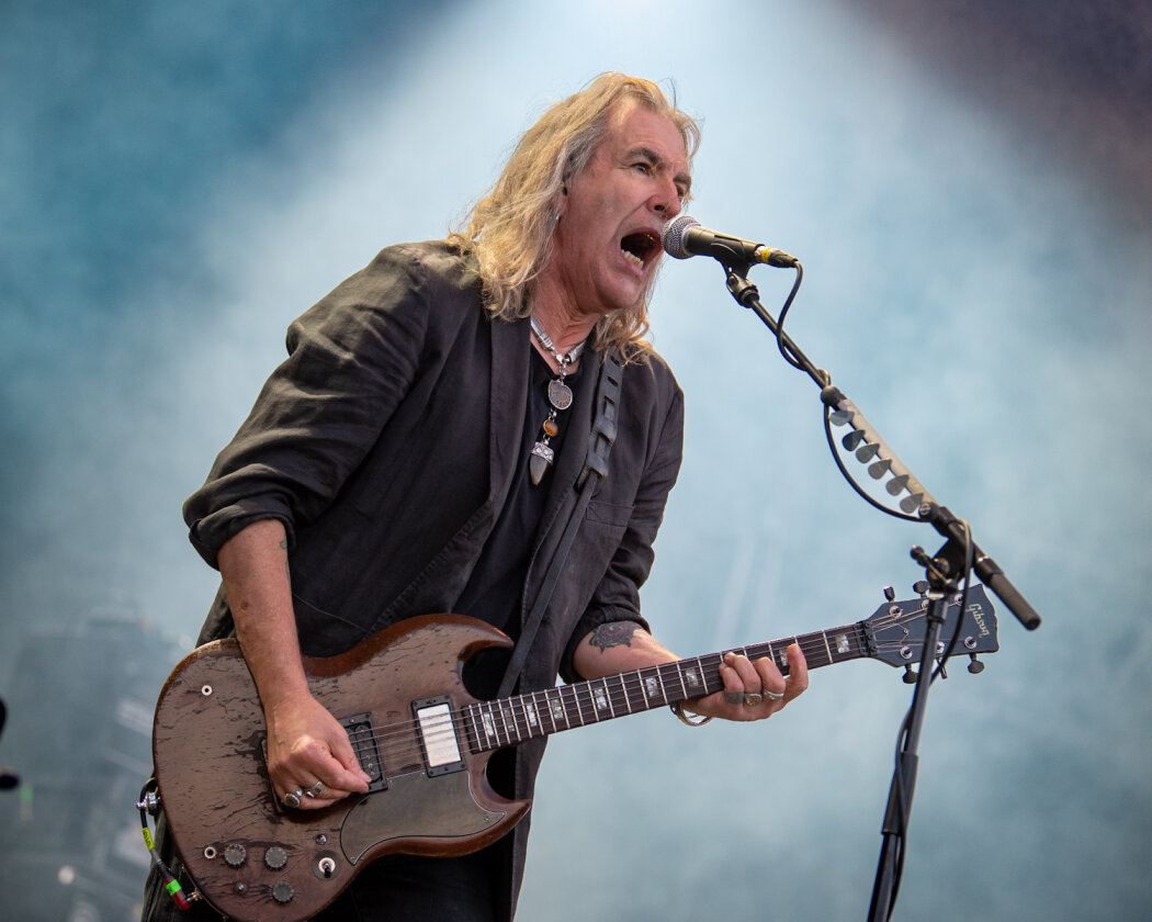 New Model Armys Klassiker wie "The Hunt" oder "Vagabonds" hallten auch nach dem Gig noch lange nach. – New Model Army.