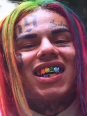 6ix9ine: Rapper zu zwei Jahren Haft verurteilt