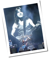 AC&sol;DC: Die Foo Fighters huldigen Malcolm Young