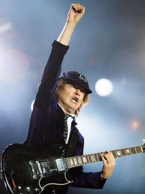 AC&sol;DC: Doku-Serie zu 