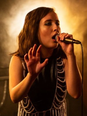 Awolnation: Live-Duett mit Alice Merton