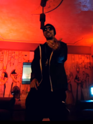 B-Tight: Neues Video zu