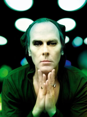 Bauhaus: Peter Murphy geht in Reha