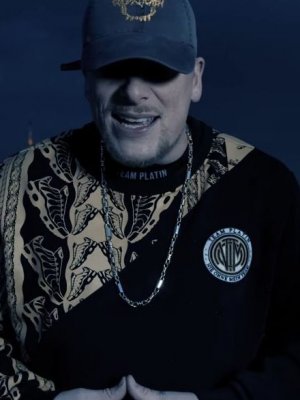 Bonez MC & RAF Camora: Drogenkarneval im Stadion