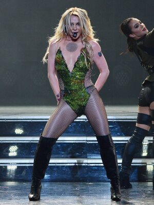 Britney Spears :