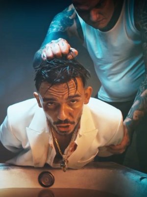 Capital Bra: Rapper steht