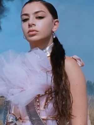 Charli XCX: Neues Video zu