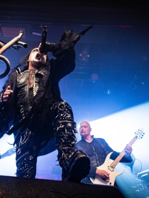 Cradle Of Filth: Band zerbricht während der Tour