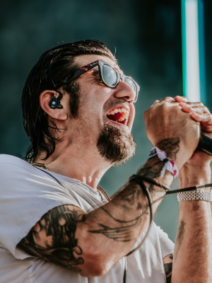 Deftones: