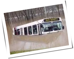 Doubletime: Di Bus Can't Swim&excl;