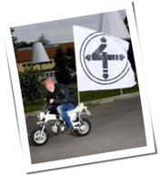 Fanta 4: Scooter&comma; Mario Barth und Juli gratulieren
