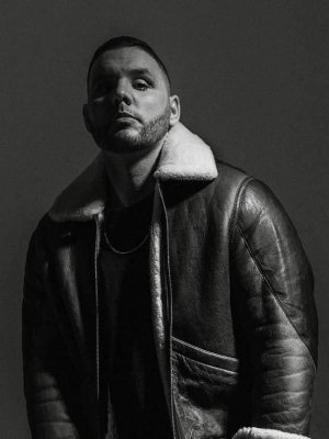 Fler: Neues Song-Medley mit Blockbuster-Video