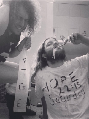 God Damn: Der neue Track