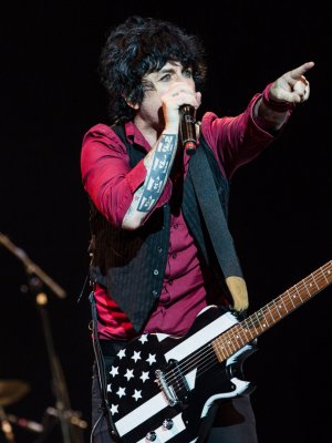 Green Day vs Trump-Fan: