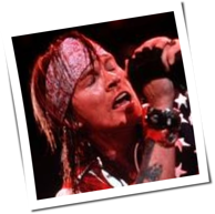 Guns N' Roses: Tommy Hilfiger pr&uuml;gelt Axl Rose