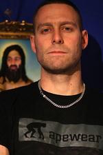 Handgemenge: Blokkmonsta haut rap.de-Chefredakteur um