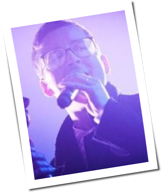 Hot Chip: Fu&szlig;ball-Video gegen Homophobie