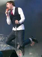 Kaiser Chiefs: Ricky springt bei Unfall aufs Auto