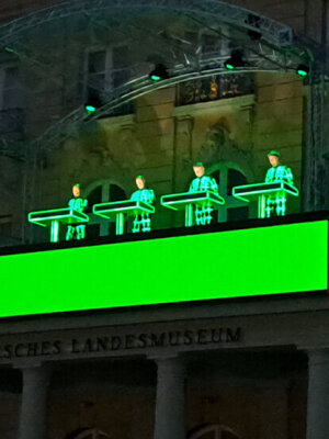 Kraftwerk in Karlsruhe: Eine Show der Superlative