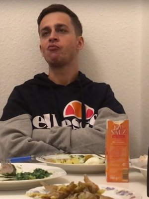 Mädness & Döll: