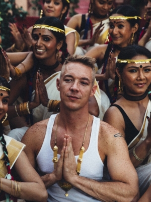 Major Lazer: Bauchtanz-Clip zur neuen Single