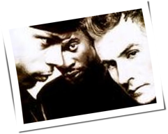 Massive Attack: Kein Krieg gegen den Irak&excl;