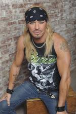 Metalsplitter: Botox im Gesicht und ab ins Love Boat