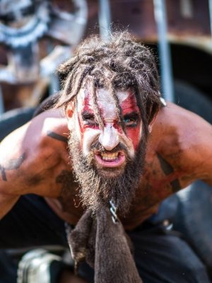 Metalsplitter: Corona-Streit nach Hellfest-Absage