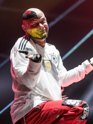 Metalsplitter: Scheidung bei Five Finger Death Punch