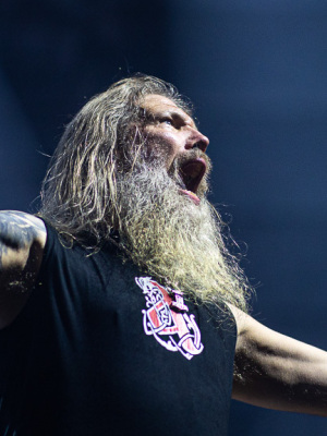 Metalsplitter: Viking-Metal bei der Fußball-WM