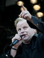 Pinkpop: Fotos von Gr&ouml;nemeyer&comma; Linkin Park&comma; Kyuss Lives&excl; u&period;a&period;