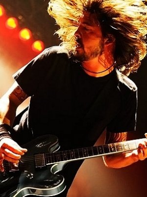 Schuh-Plattler: Foo Fighters überraschen mit Live-EP