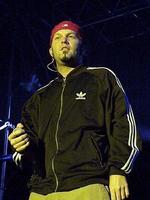 Schuh-Plattler: Im Cobra-Sog von Limp Bizkit